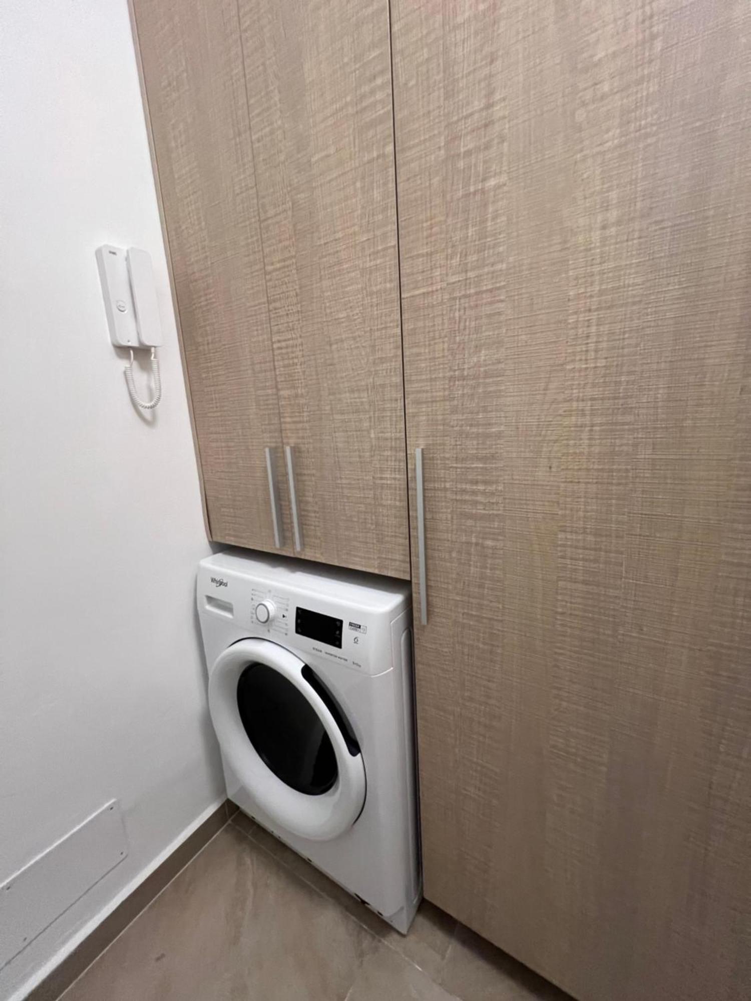 Malis Apartment